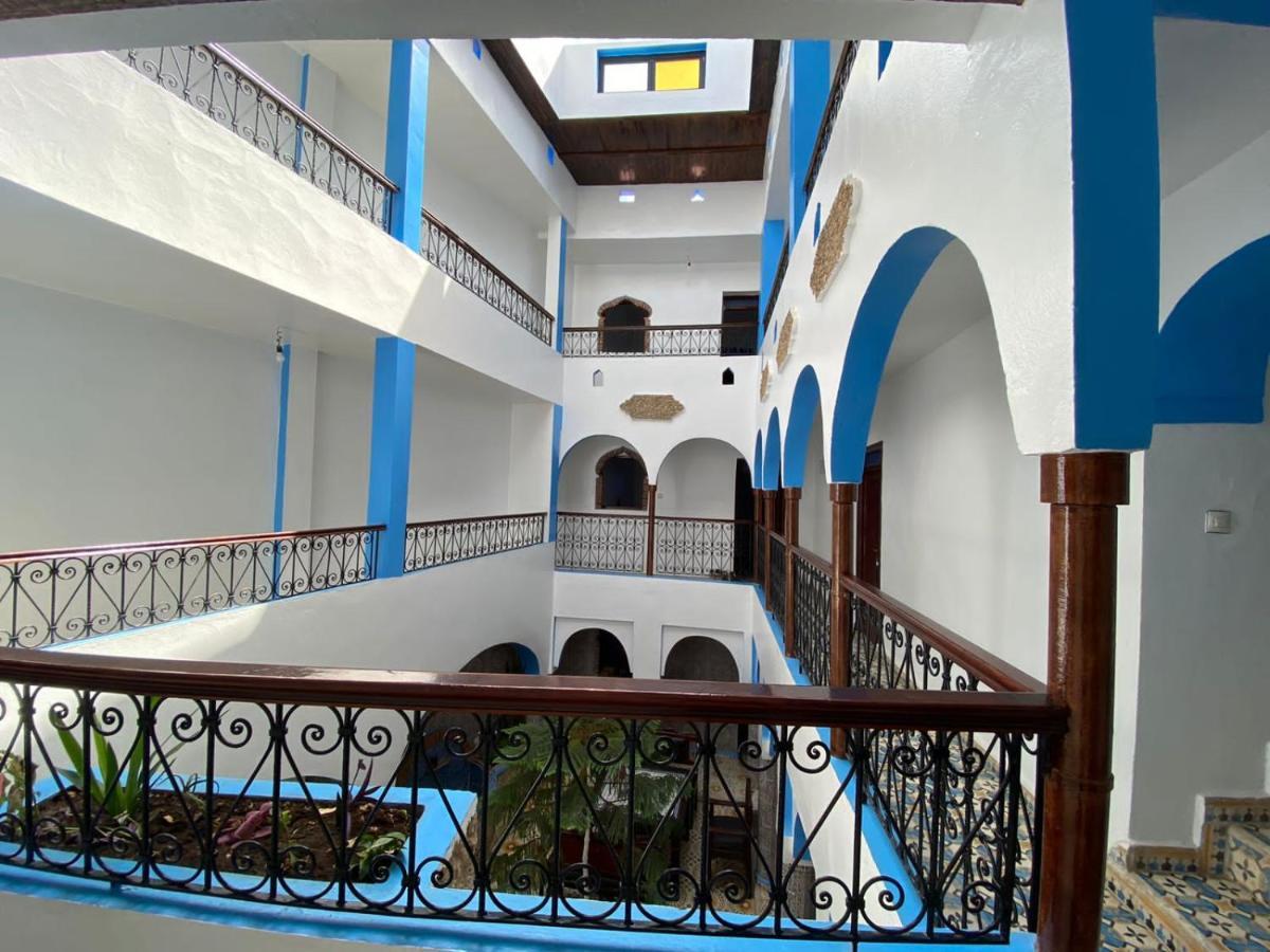 Hotel Nisrine Xexuão Exterior foto